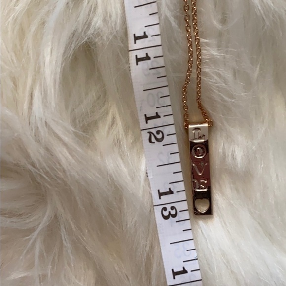 New without tags BCBGeneration Necklace - Picture 4 of 4